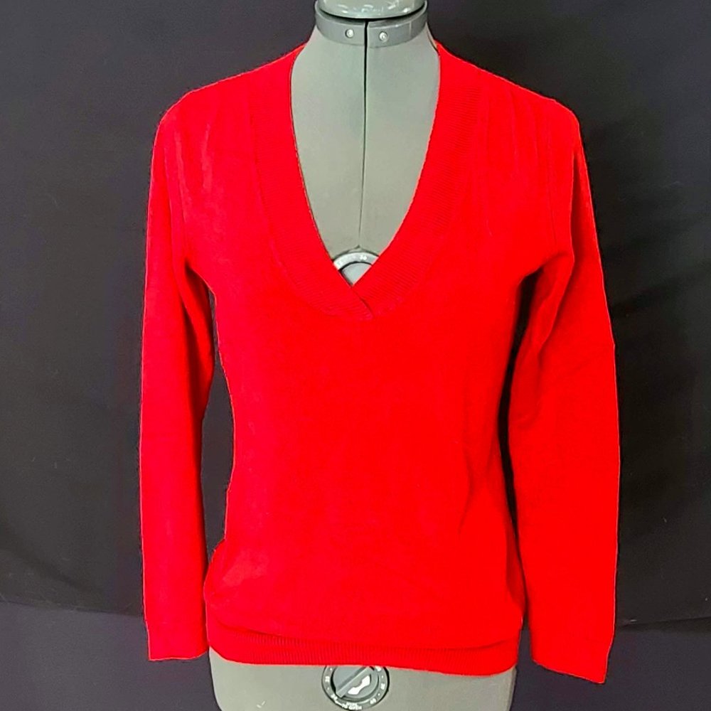 Women's Red Sweater (Medium)